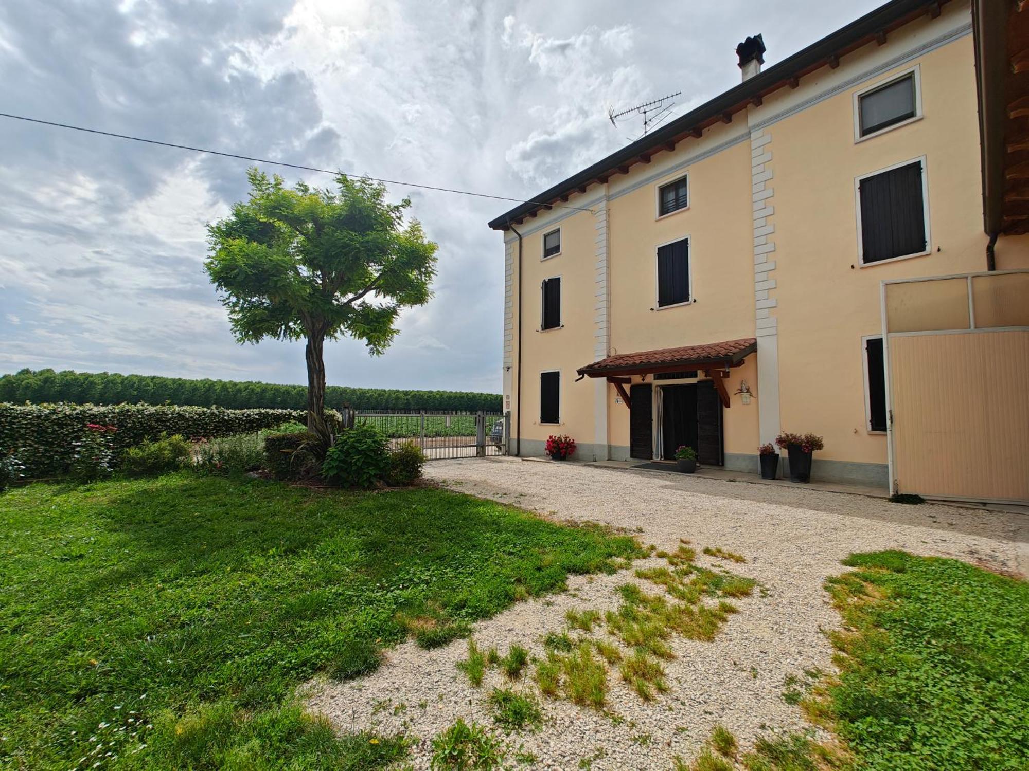 Corte Ventaglio Campitello  外观 照片